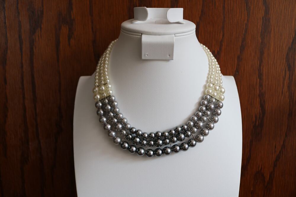 Three Strand Gradient Faux PEARL Necklace 8” White Light Gray Dark Gray Spacer
